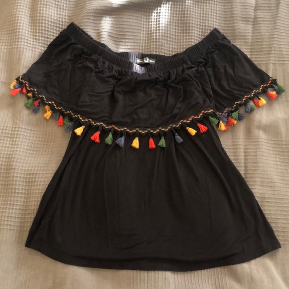 Off the shoulder top - Picture 1 of 3